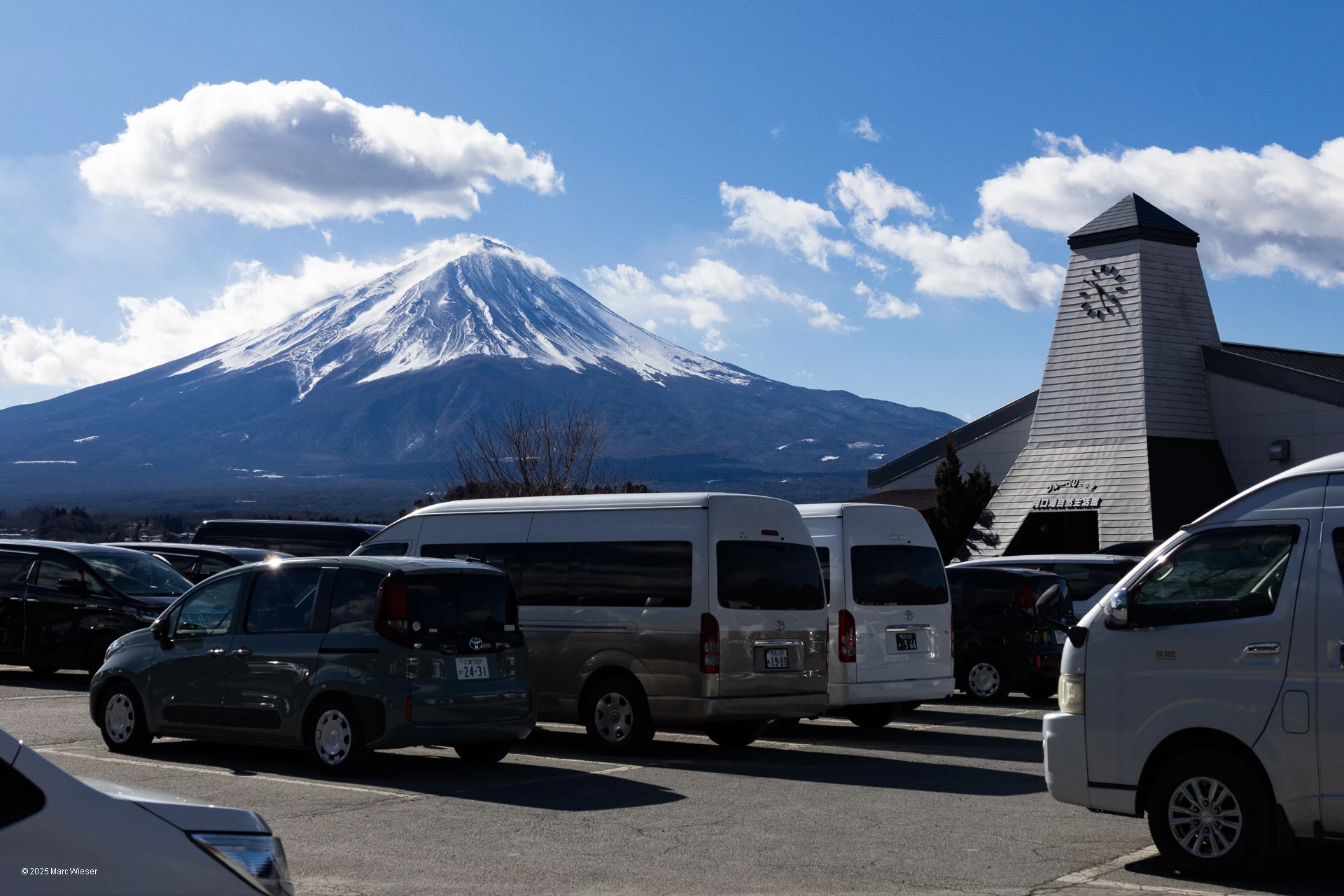 Mont fuji vu depuis le parking du lac Yamanaka